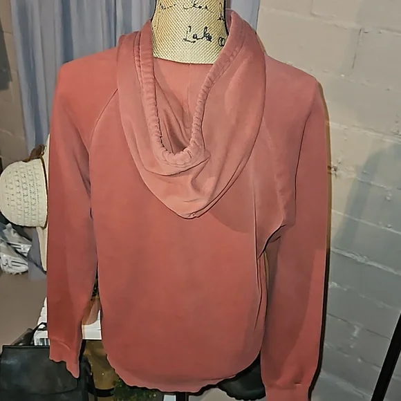 Under Armour Womens Size Small Pullover Hooded Sweatshirt - Picture 3 of 4